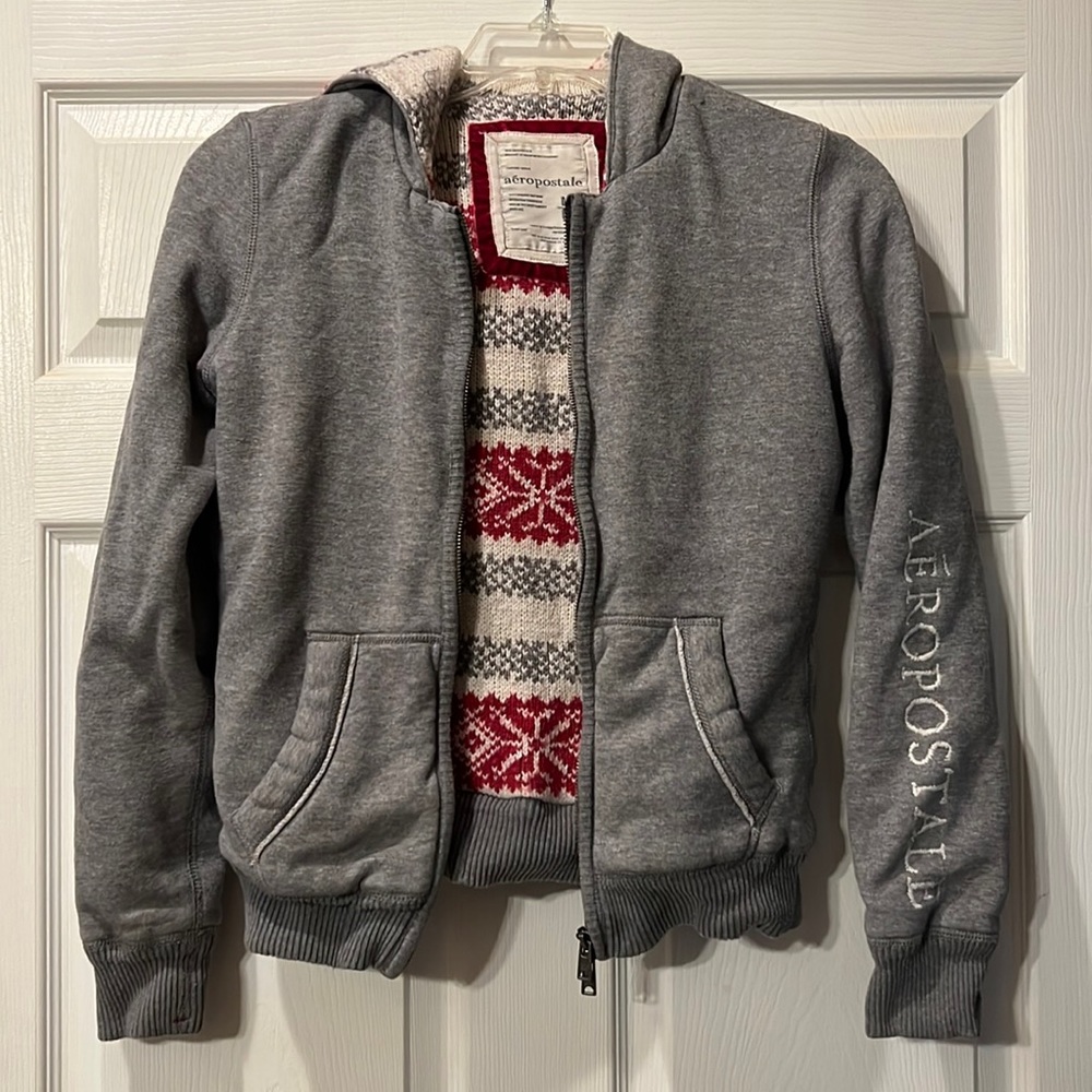Aeropostale jacket.  Medium. Great condition. Very thick and warm.